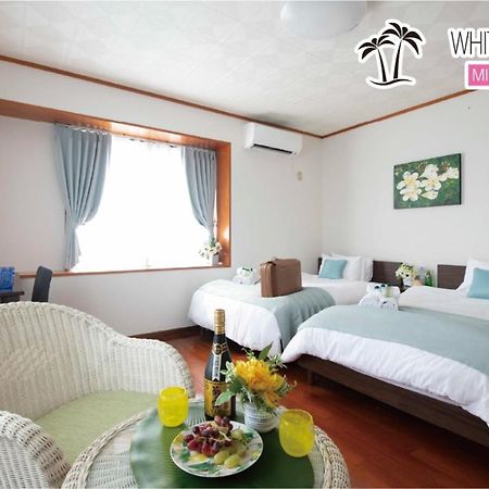 Miyakojima White House Villa Luaran gambar