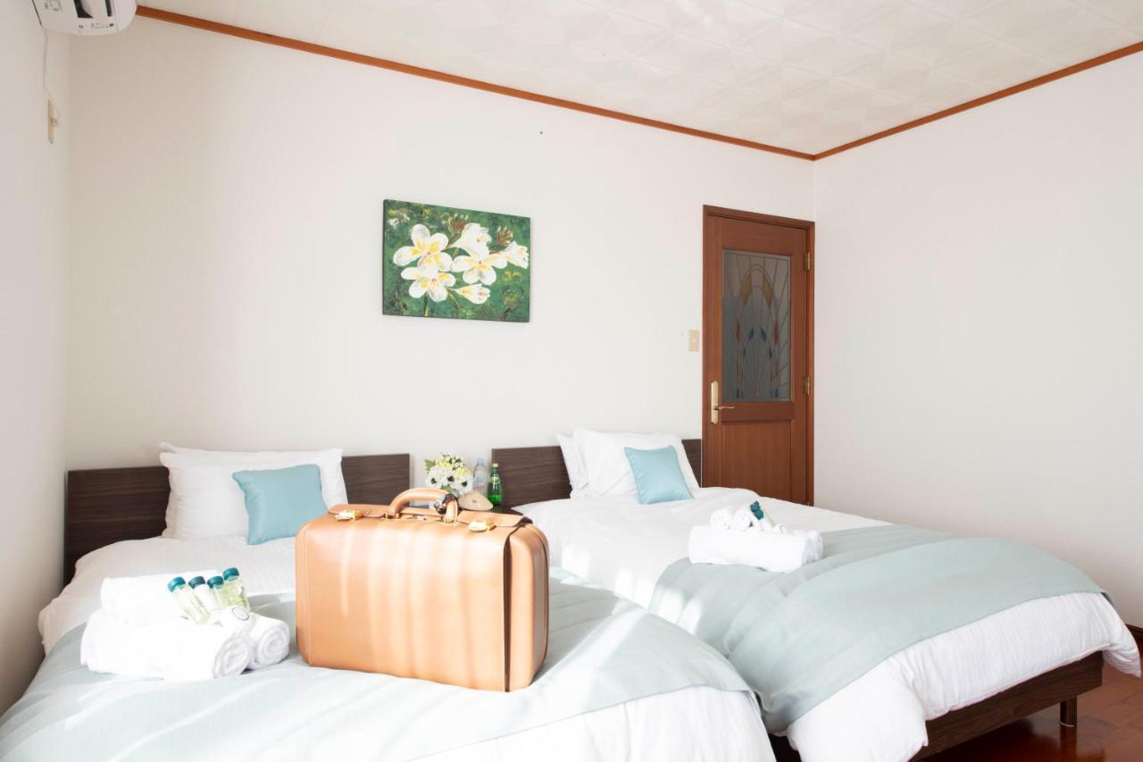 Miyakojima White House Villa Luaran gambar